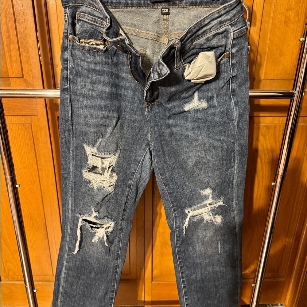 Judy blue distressed jeans, size 13